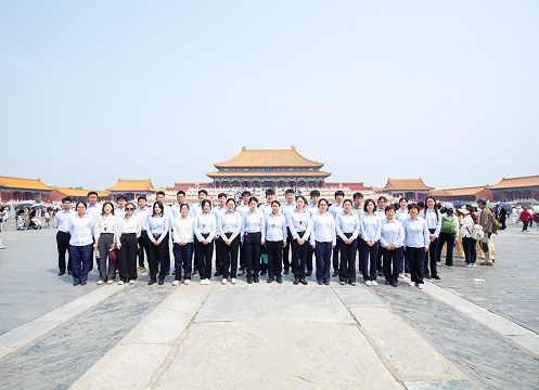 乐鱼注册-乐鱼（中国）组织开展走进故宫博物院活动